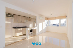 Apartamento com 2 Quartos à Venda, 62 m² em Independência - Porto Alegre