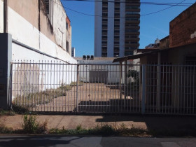 Terreno à Venda, 300 m² em Centro - Piracicaba