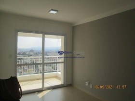 Apartamento com 2 Quartos para Alugar, 71 m² em Vila Augusta - Guarulhos