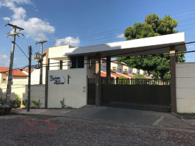 Casa com 3 Quartos à Venda, 112 m² em Piçarreira - Teresina
