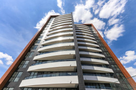 Apartamento com 3 Quartos à Venda, 106 m² em Cabral - Curitiba