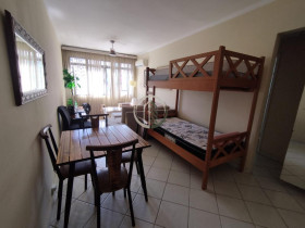 Apartamento com 1 Quarto para Alugar, 67 m² em Gonzaga - Santos