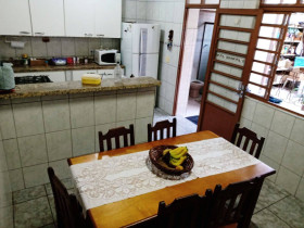Sobrado com 3 Quartos à Venda, 110 m² em Jardim Satélite - São José Dos Campos