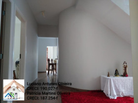 Sobrado com 5 Quartos à Venda, 255 m² em Pontal De Santa Marina - Caraguatatuba