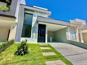 Casa de Condomínio com 3 Quartos à Venda, 160 m² em Cajuru Do Sul - Sorocaba