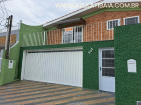 Casa com 3 Quartos à Venda, 192 m² em Vila Santista - Atibaia