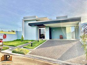 Casa com 3 Quartos à Venda, 210 m² em Distrito Industrial I José Marangoni - Mogi Mirim