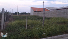 Terreno à Venda, 225 m² em Centro - Sarapuí