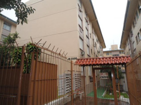 Apartamento com 2 Quartos à Venda, 65 m² em Costa E Silva - Porto Alegre