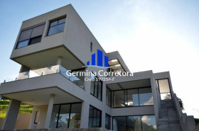 Casa de Condomínio com 4 Quartos à Venda, 466 m² em Alphaville - Santana De Parnaíba