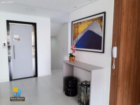 Apartamento com 3 Quartos à Venda, 96 m² em Agronômica - Florianópolis