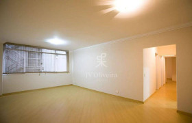 Apartamento com 3 Quartos à Venda ou Locação, 134 m² em Itaim Bibi - São Paulo