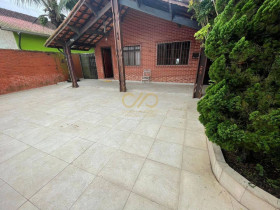 Casa com 2 Quartos para Alugar, 125 m² em Ocian - Praia Grande