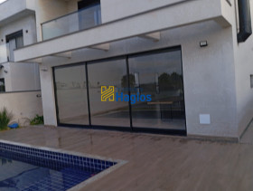Casa de Condomínio com 3 Quartos à Venda, 228 m² em Suru - Santana De Parnaíba