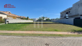 Terreno à Venda, 1.200 m² em Condomínio Chácara Serimbura - São José Dos Campos