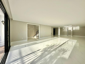 Casa com 5 Quartos à Venda, 460 m² em Atlantida - Xangri-la