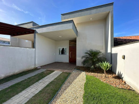 Casa com 3 Quartos à Venda, 79 m² em Costeira - Balneário Barra Do Sul