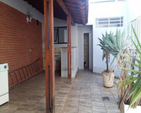 Imóvel com 3 Quartos para Alugar, 276 m² em Vila Municipal - Jundiaí