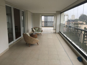Apartamento com 4 Quartos à Venda, 245 m² em Vila Mariana - São Paulo