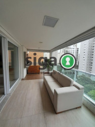 Apartamento com 4 Quartos para Alugar, 194 m² em Campo Belo - São Paulo