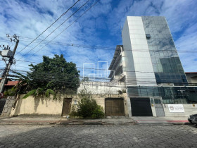 Casa com 4 Quartos à Venda, 420 m² em Enseada Do Suá - Vitória
