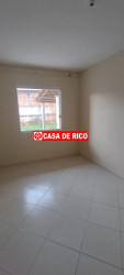 Casa com 2 Quartos à Venda, 52 m² em Campina Da Barra - Araucária