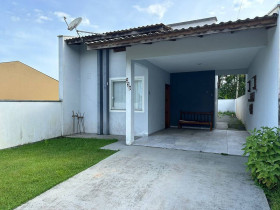 Casa com 2 Quartos à Venda, 78 m² em Pinheiros - Balneário Barra Do Sul