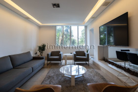 Apartamento com 3 Quartos à Venda, 160 m² em Alto De Pinheiros - São Paulo