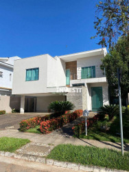 Sobrado com 4 Quartos à Venda, 360 m² em Residencial Granville - Goiânia