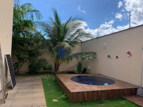 Casa com 3 Quartos à Venda, 130 m² em Boa Sorte - Araguaína
