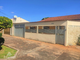Casa com 2 Quartos à Venda, 188 m² em Vila Almeida - Campo Grande