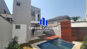 Casa com 3 Quartos à Venda, 208 m² em Polvilho - Cajamar