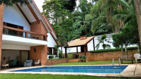 Casa com 4 Quartos à Venda, 800 m² em Retiro Morumbi - São Paulo