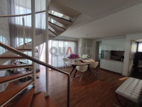 Apartamento com 1 Quarto para Alugar, 104 m² em Moema - São Paulo