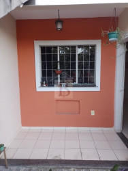 Casa com 2 Quartos à Venda, 60 m² em Pacheco - São Gonçalo