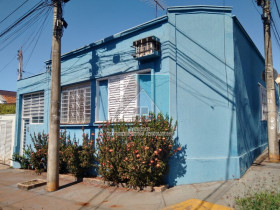 Casa com 2 Quartos para Alugar, 95 m² em Vila Seixas - Ribeirão Preto