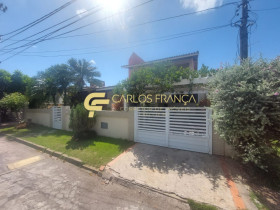 Casa com 5 Quartos à Venda, 300 m² em Piatã - Salvador