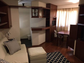 Apartamento com 1 Quarto para Alugar, 40 m² em Cerqueira Cesar - São Paulo
