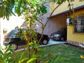 Casa com 3 Quartos à Venda, 245 m² em Pechincha - Rio De Janeiro