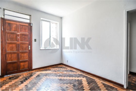 Apartamento com 1 Quarto à Venda, 42 m² em Passo Da Areia - Porto Alegre