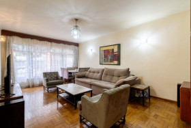 Casa com 5 Quartos à Venda, 293 m² em Alto De Pinheiros - São Paulo