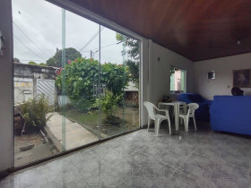 Casa com 3 Quartos à Venda, 450 m² em Flores - Manaus