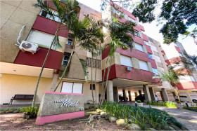 Apartamento com 2 Quartos à Venda, 73 m² em Teresópolis - Porto Alegre
