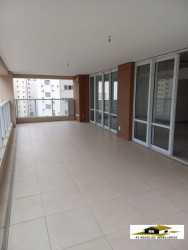 Apartamento com 3 Quartos à Venda, 273 m² em Aclimação - São Paulo