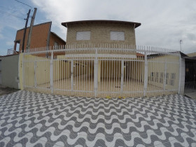 Casa de Condomínio com 2 Quartos à Venda, 67 m² em Jardim Anhanguera - Praia Grande