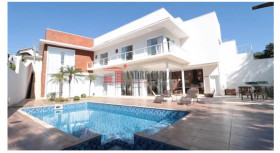 Casa de Condomínio com 4 Quartos à Venda, 400 m² em Residencial Dos Lagos - Cotia