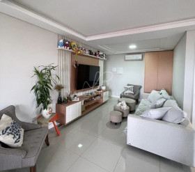 Apartamento com 2 Quartos à Venda, 84 m² em Canasvieiras - Florianópolis