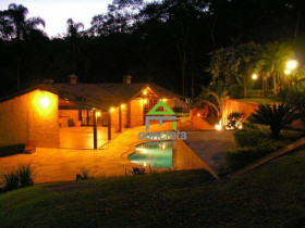 Casa com 4 Quartos à Venda, 950 m² em Taboleiro Verde - Cotia