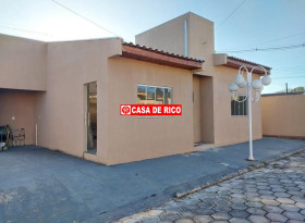 Casa de Condomínio com 2 Quartos à Venda, 65 m² em Centro - Figueira