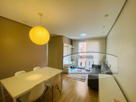 Apartamento com 3 Quartos para Alugar,  em Cambuci - São Paulo